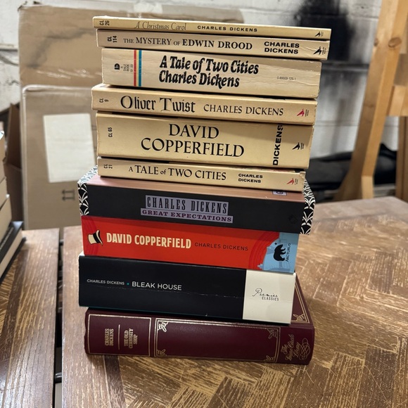 Charles Dickens Classic Book Collection - Picture 2 of 2